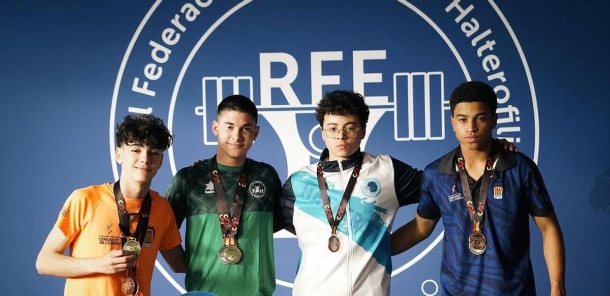 Uno de los podios nacionales con presencia de deportistas del AC Gandia de Halterofilia