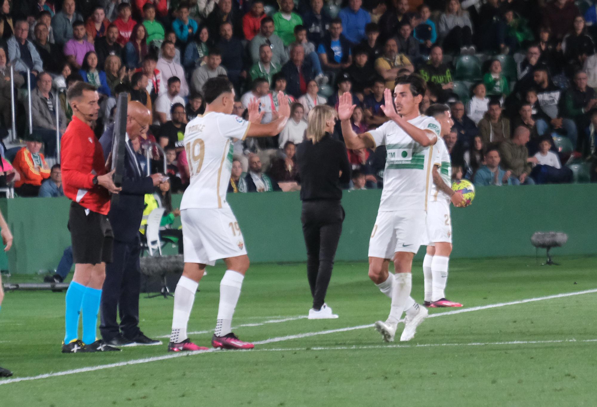 Así se ha vivido el Elche - Barça en el Martínez Valero