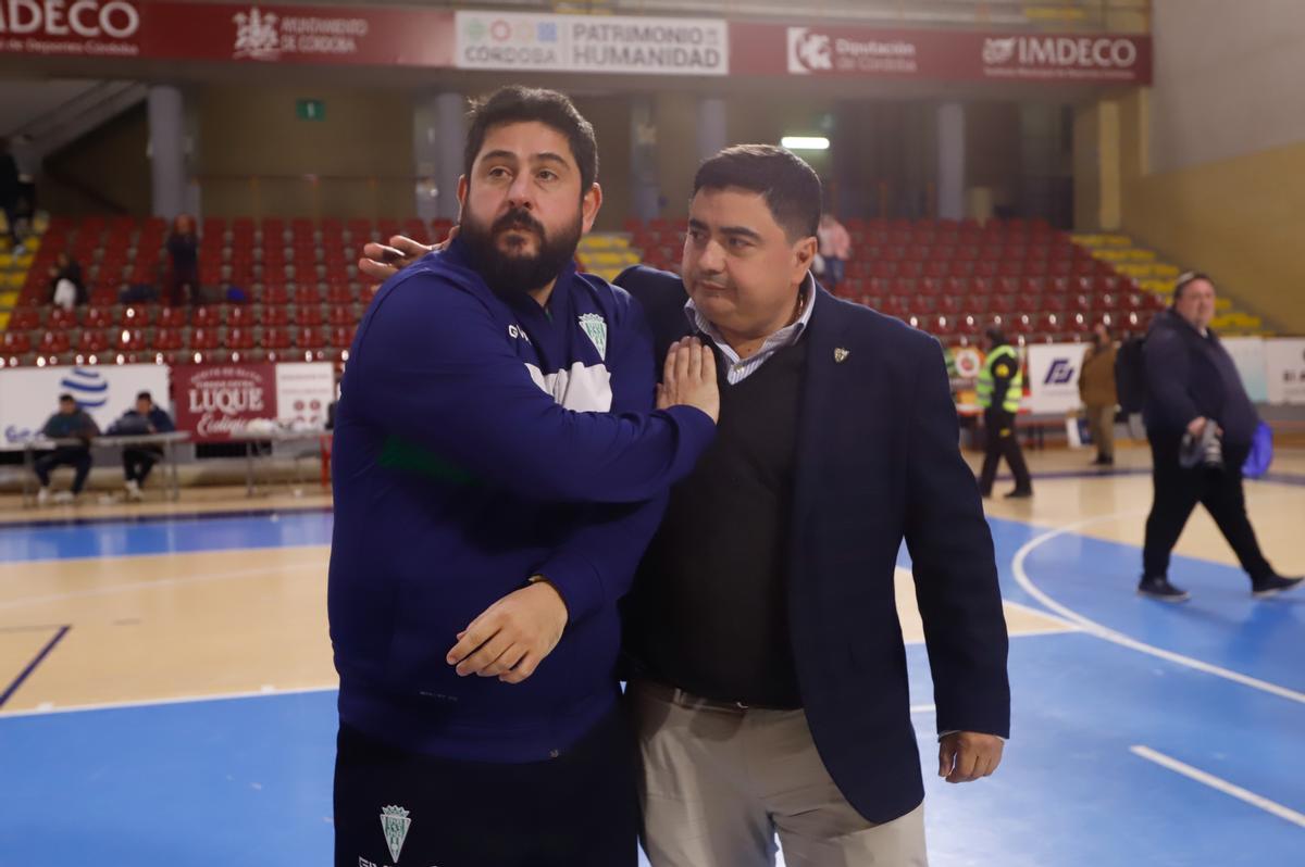 Josan y García Román, en Vista Alegre, tras la eliminación en Copa ante el Noia.