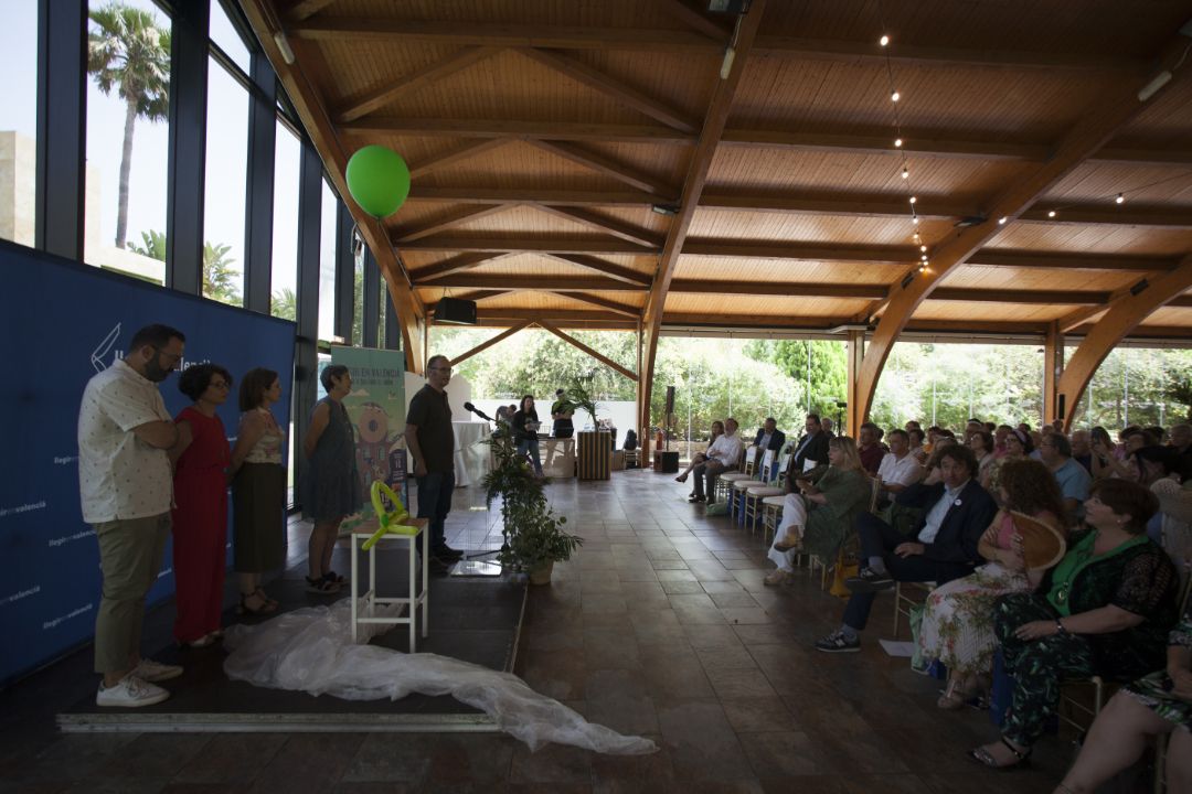 Presentación de la campaña 'Llegir en Valèncià'