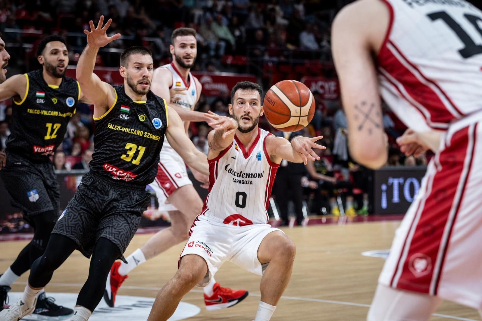 EN IMÁGENES | Partido entre Casademont Zaragoza-Falco Szombathely