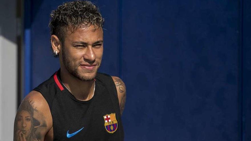 Neymar, entrenando ayer con el Barcelona en New Jersey (EE.UU.)