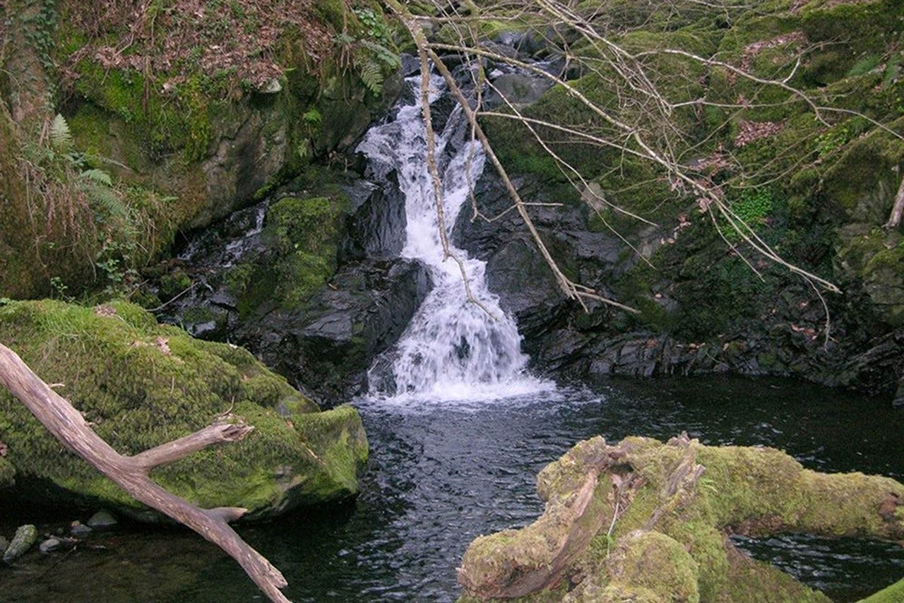 Cascada en el río Mera