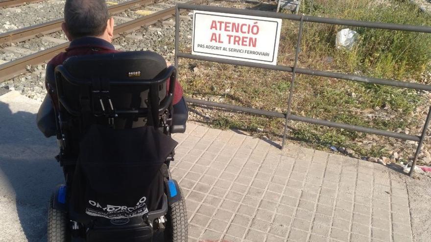 &quot;Fui arrollado por un tren y siguen sin tomar medidas&quot;