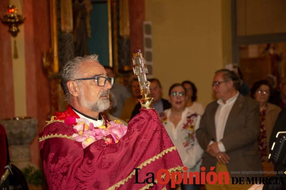 La Cruz de Impedidos pasa por el convento del Carm