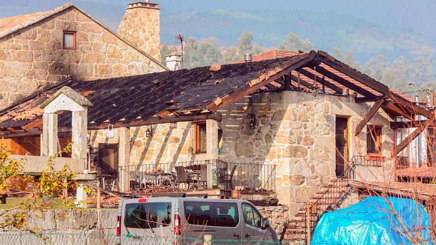 Estado que presentaba el restaurante tras arder 
. // Anxo Gutiérrez