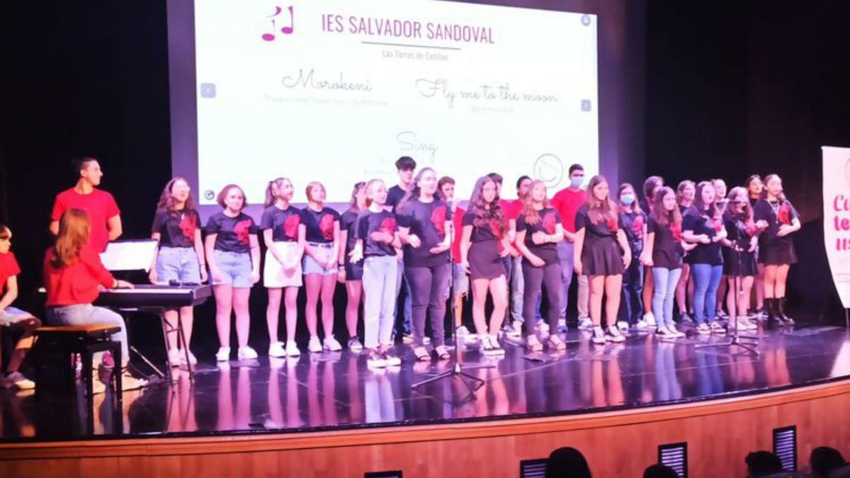 Más de 200 escolares participan en el encuentro de coros Coral Cantemus en Alcantarilla