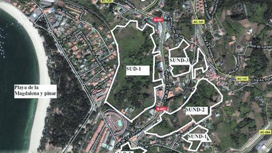 Sectores urbanizables que delimita el PXOM de Cabanas. En medio, el SUD-1, de diez hectáreas. / la opinión