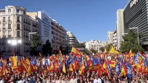 Almudena Ariza denuncia el intento de boicot a un equipo de TVE que cubrían la manifestación del PP