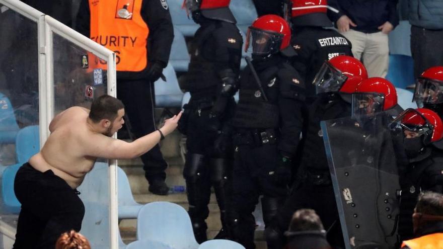 Cinco hinchas rusos, detenidos en San Sebastián