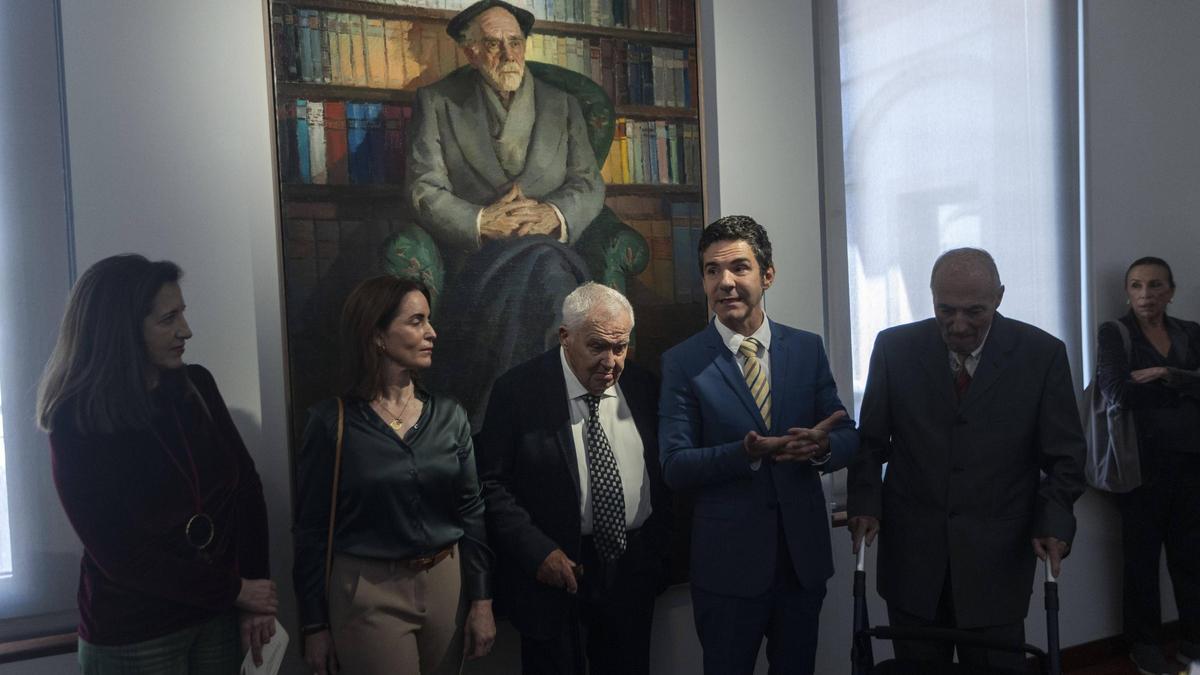 Presentación de obras de Genaro Lahuerta donadas al Museo de Bellas Artes.