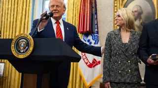 Trump trata sin éxito de atajar la rebelión MAGA por la falta de transparencia en el 'caso Epstein'