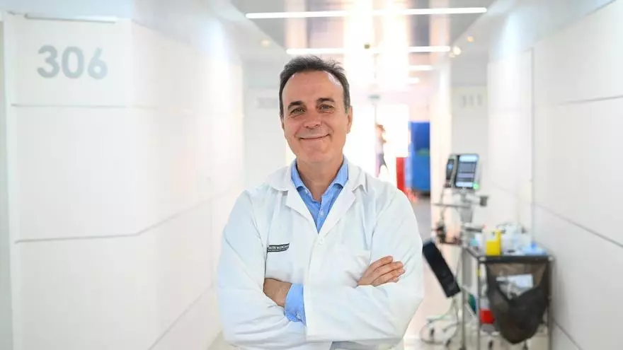 El Doctor Antonio Arroyo, jefe del Servicio de Cirugía del Hospital General de Elche, nombrado académico de la Real Acedemia de Medicina de la Comunidad Valenciana