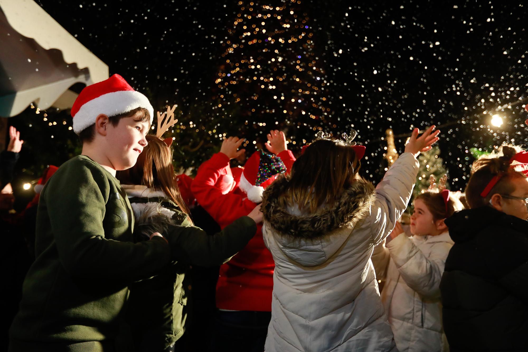 Encendido del alumbrado navideño en Sant Antoni