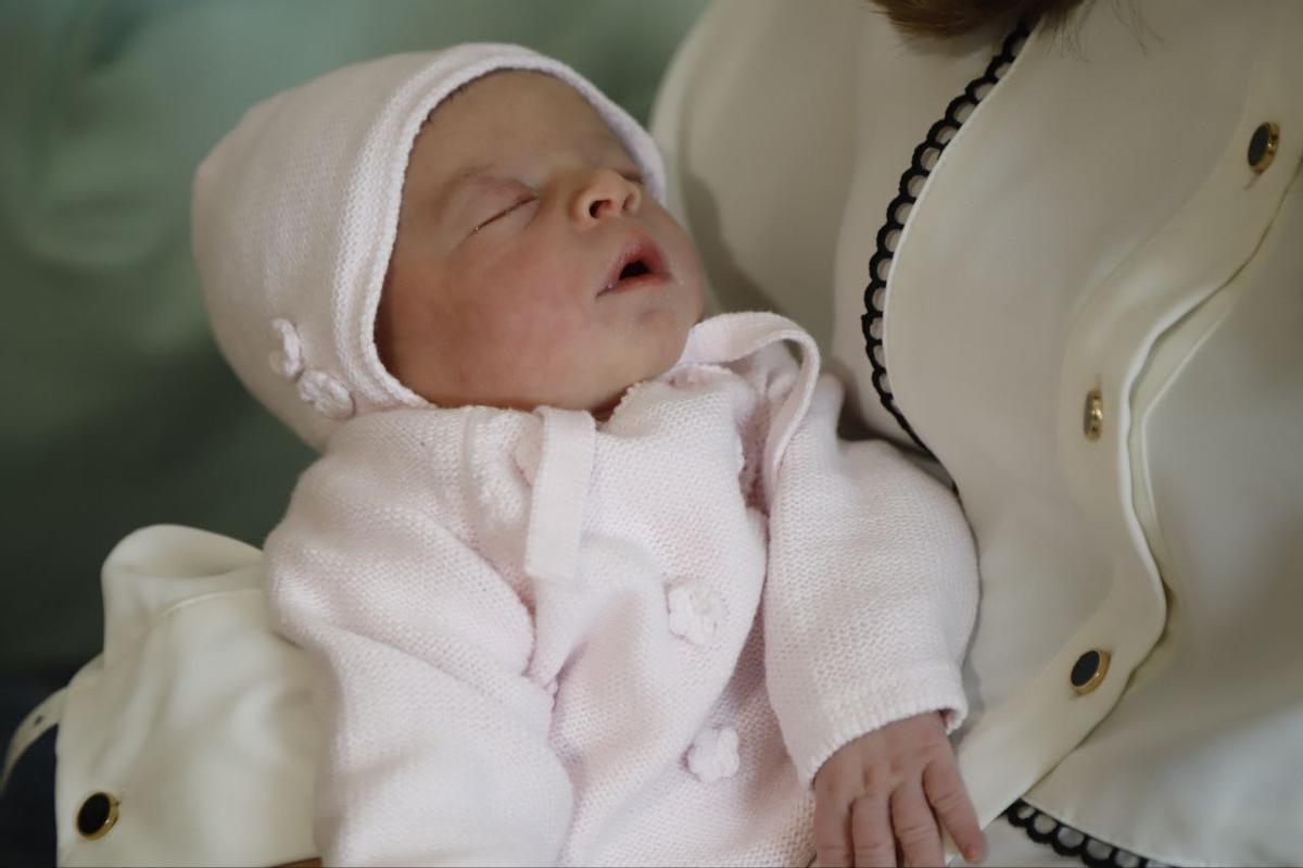 Julia, recién nacida.