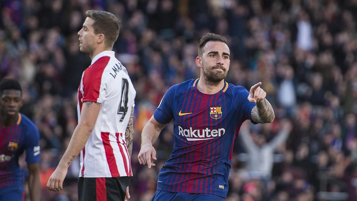 El Barça cierra la cesión de Alcácer al Dortmund