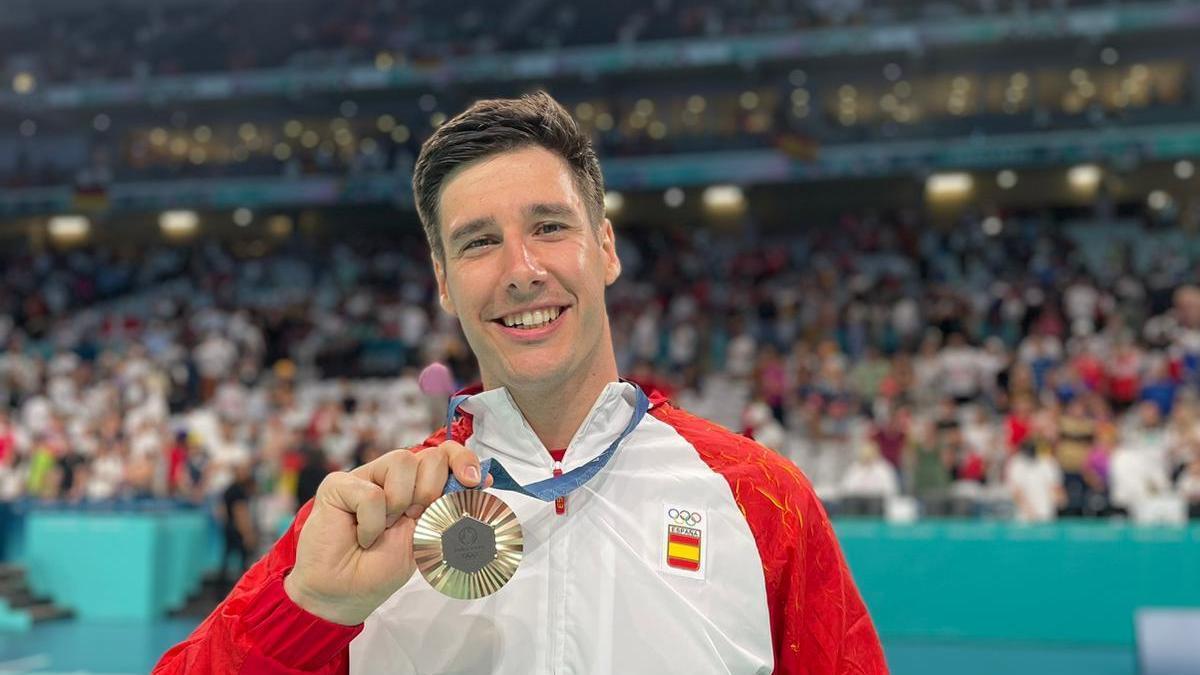 Abel Serdio, con la medalla de bronce.