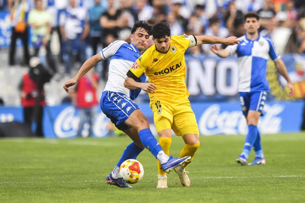 Las mejores imágenes del CE Sabadell - Hércules CF Las mejores imágenes del CE Sabadell - Hércules CF