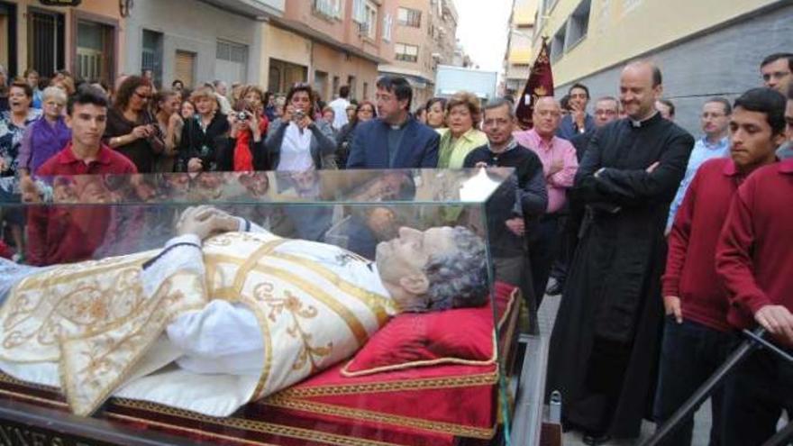 Fiesta en Novelda para recibir la reliquia de San Juan Bosco