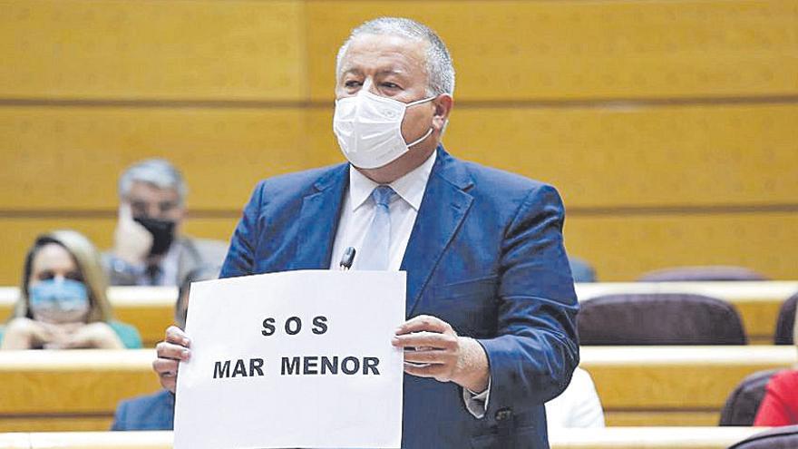 Bernabé, ayer, durante su intervención.