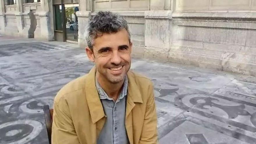 Lucas Gortazar: &quot;Siempre es mejor tener dos docentes en un aula que reducir la ratio y mantener la soledad del profesorado&quot;