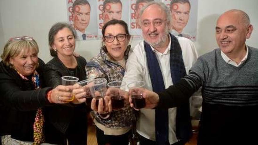 &quot;Somos la primera fuerza en Pontevedra y la provincia&quot;, celebran los socialistas