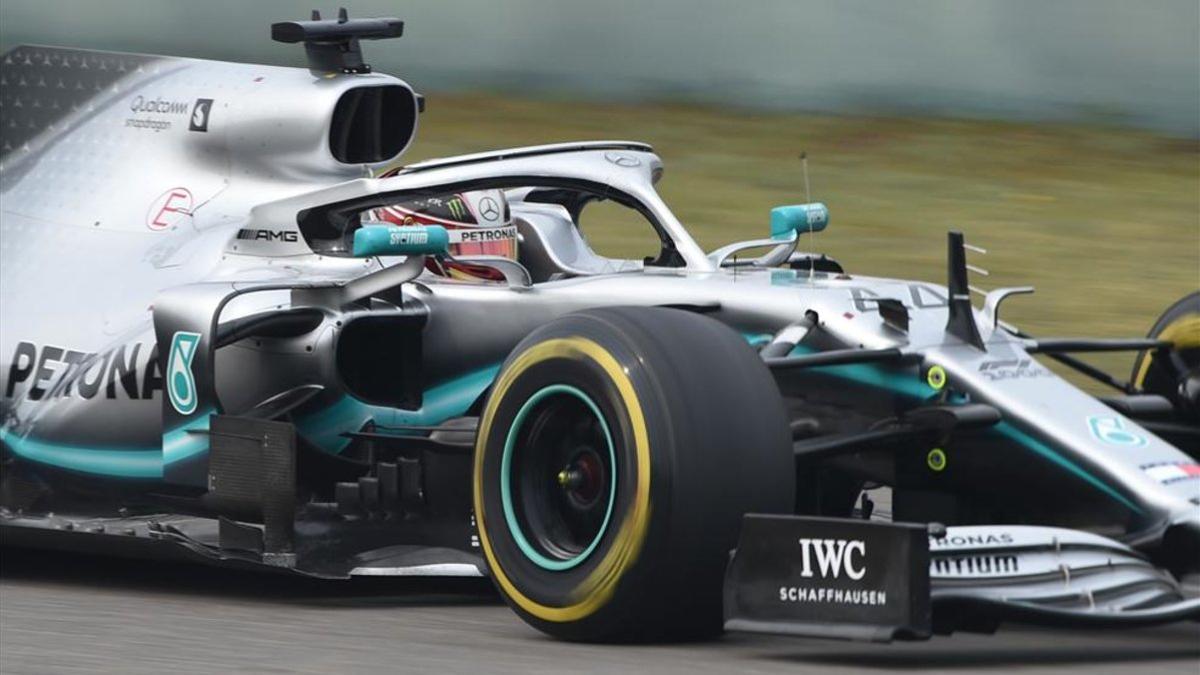 xortunomercedes  british driver lewis hamilton drives his190417222513