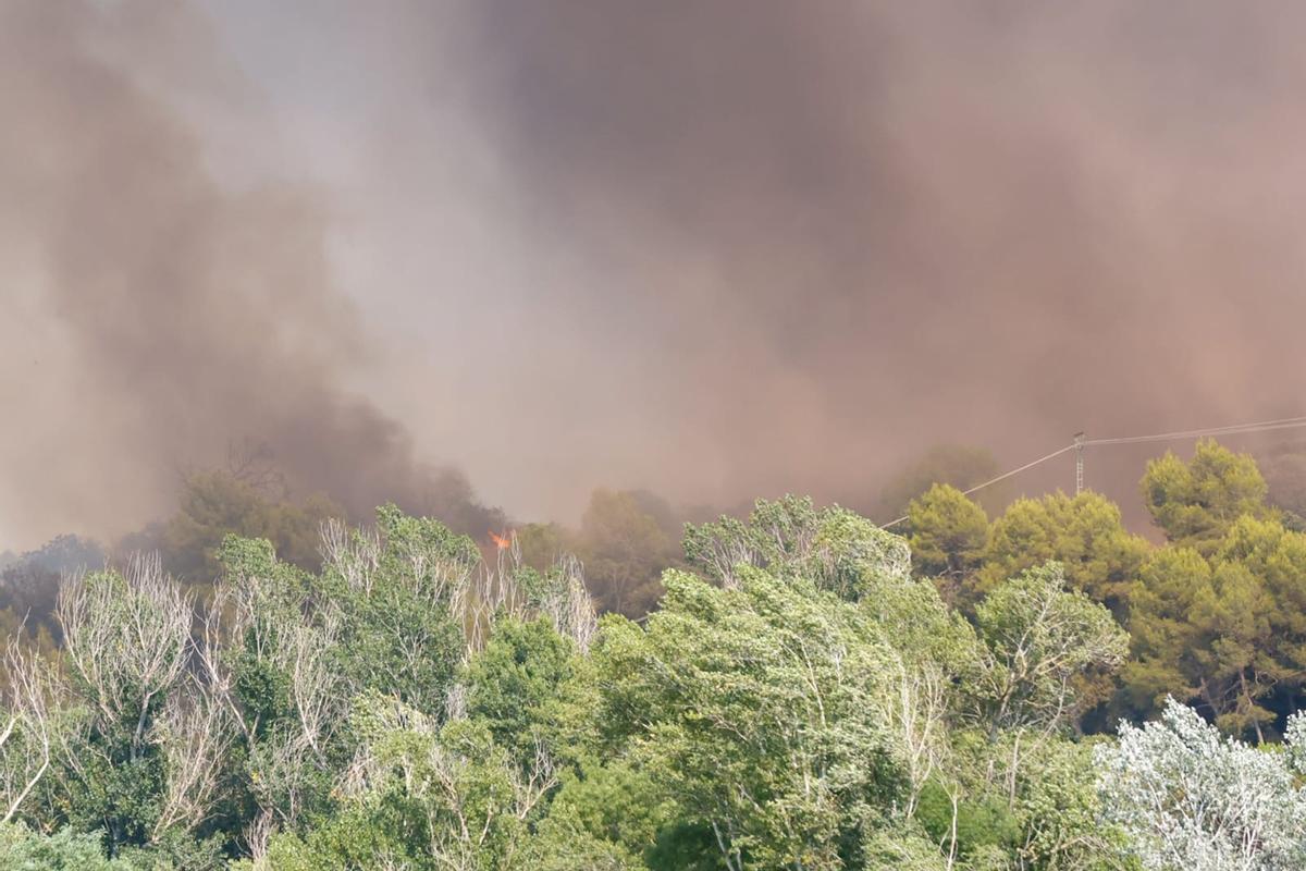 El foc de Navarcles i el Pont de Cabrianes, en imatges