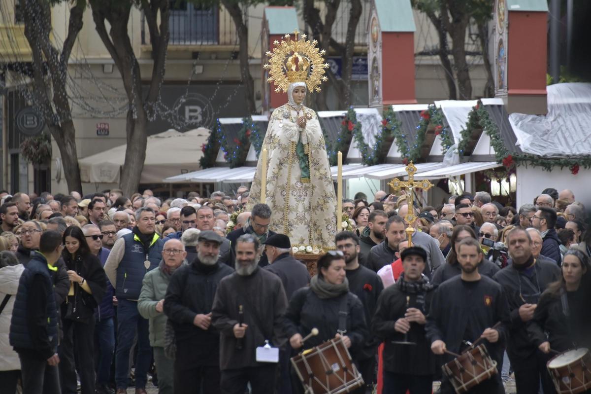 Así ha sido la salida de la patrona de Elche en romería