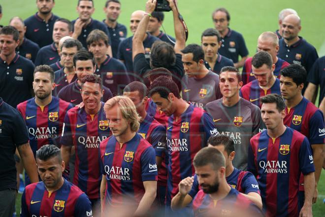 Aquí tienes las mejores fotografías de la presentación del primer equipo ante la afición culé en el Gamper