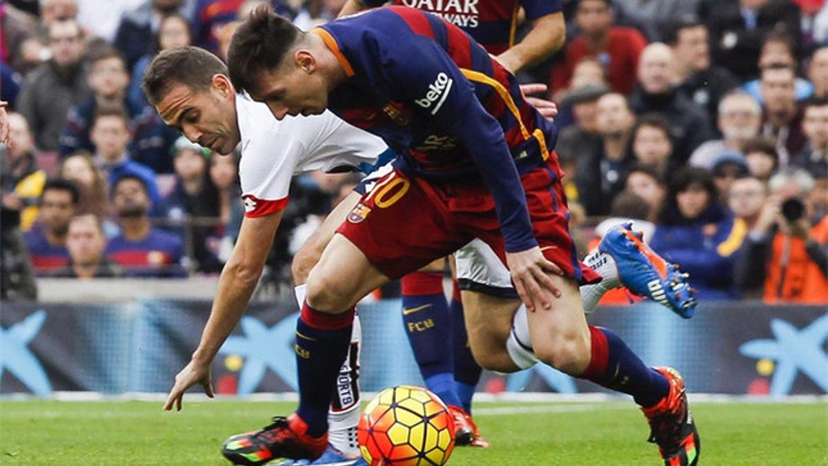 Messi marcó de falta ante el Deportivo