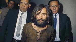 zentauroepp41018583 file   in this 1969 file photo  charles manson is escorted t190718140303