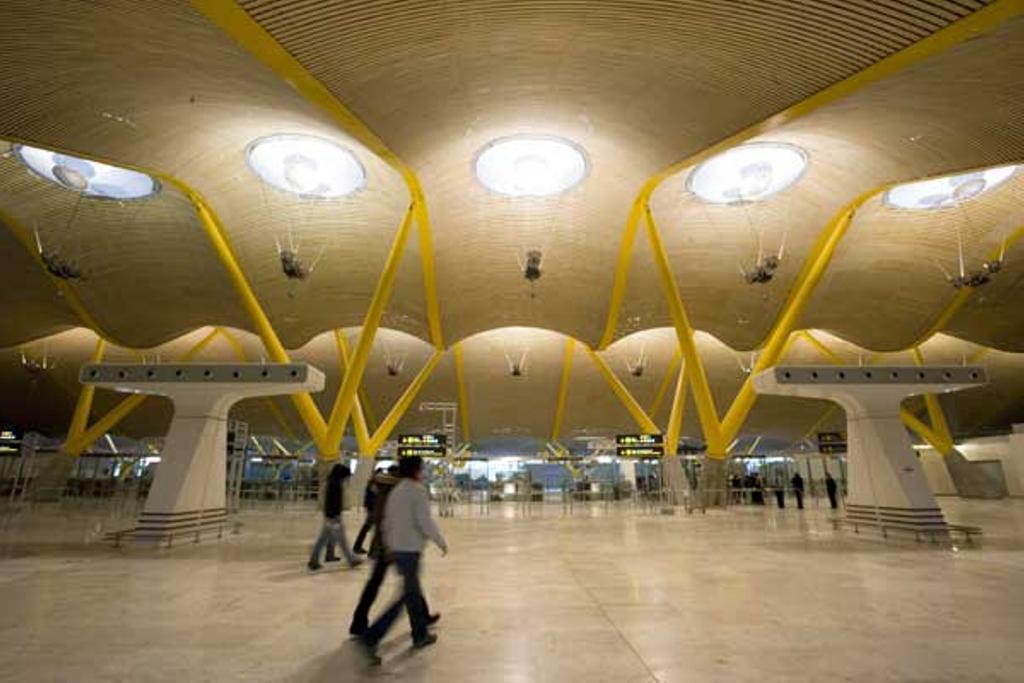 Más de 20 rutas este verano desde Barcelona y Madrid