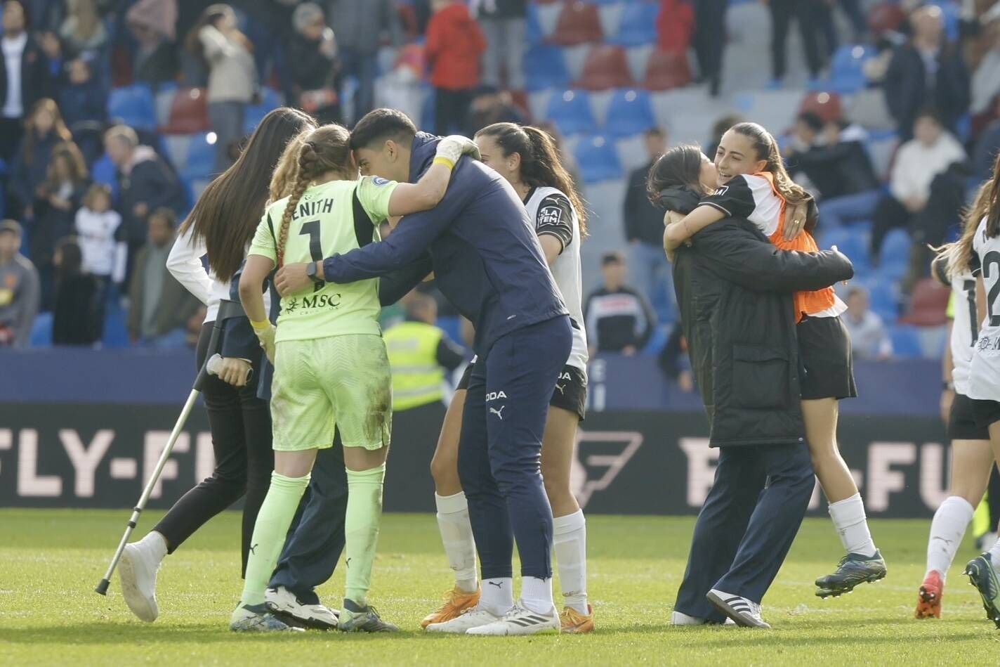 Las mejores fotos del Levante - Valencia de LaLiga F