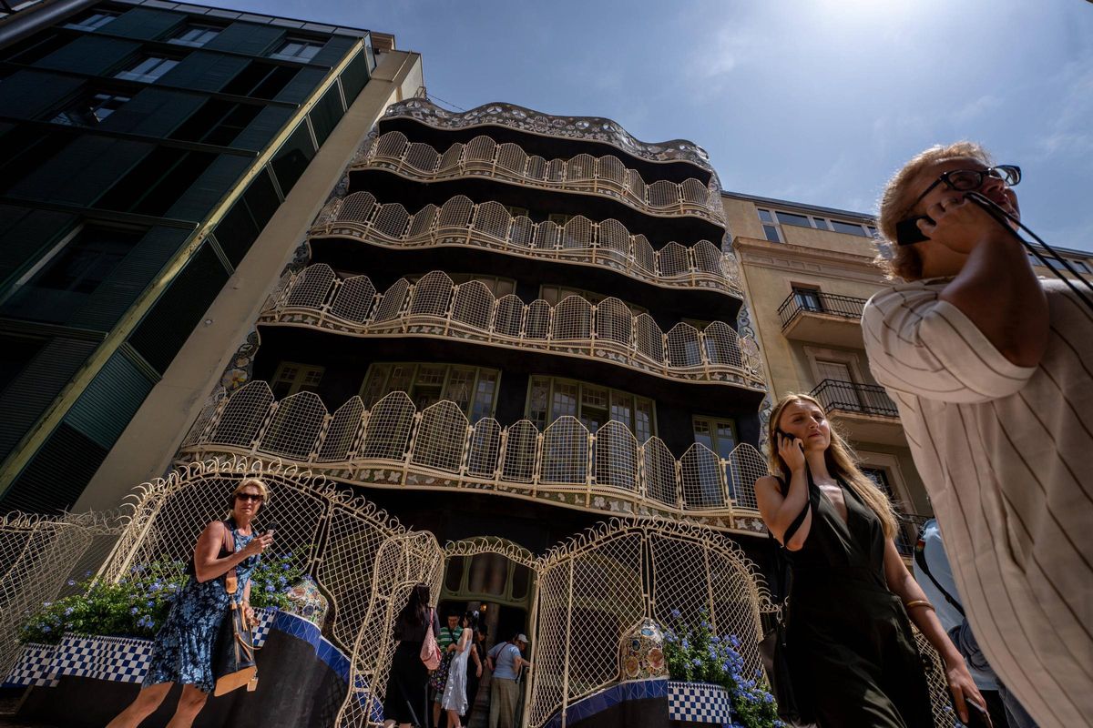 La Casa Batlló recupera sus colores originales