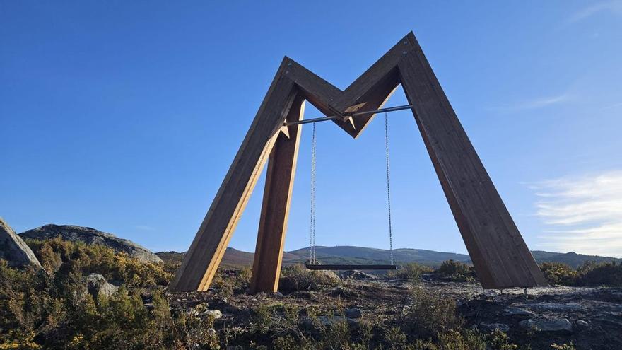Así es uno de los columpios más altos de Galicia que te dejará alucinado por sus impresionantes vistas