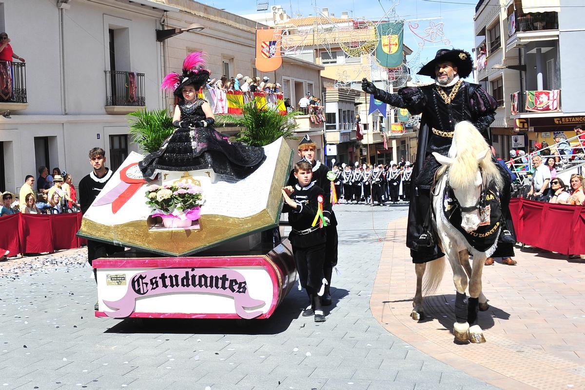 Fiestas de Moros y Cristianos en Petrer , Entrada Cristiana