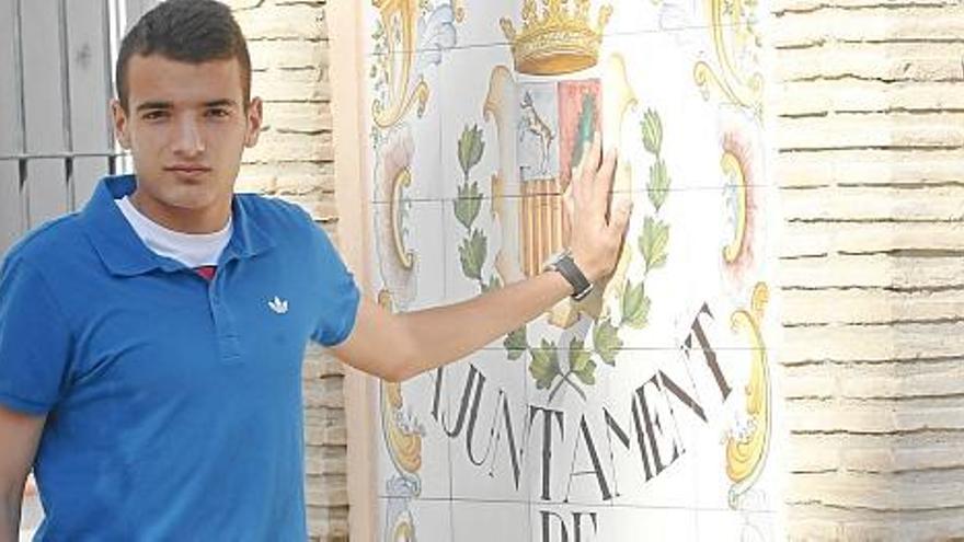 Chirivella ha jugado esta temporada 30 partidos con el Valencia y 15 con la selección.