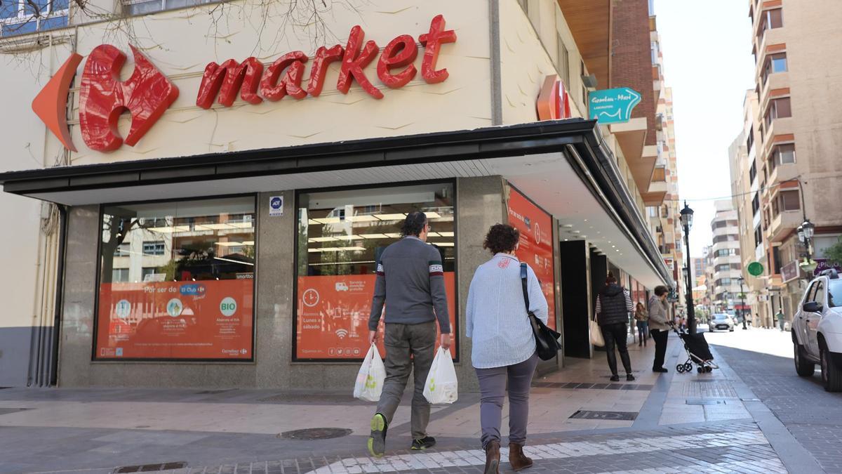 El Carrefour Market ubicado en la calle Mayor de Castelló.