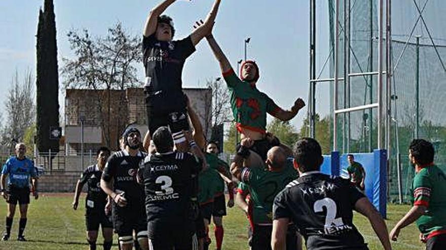 Instante de un encuentro en la Ciudad Deportiva.