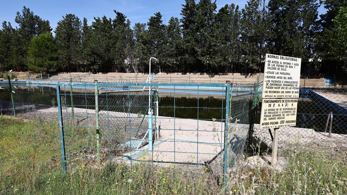 El abandono y la dejadez preside el estado de las instalaciones de la Ciudad Deportiva.