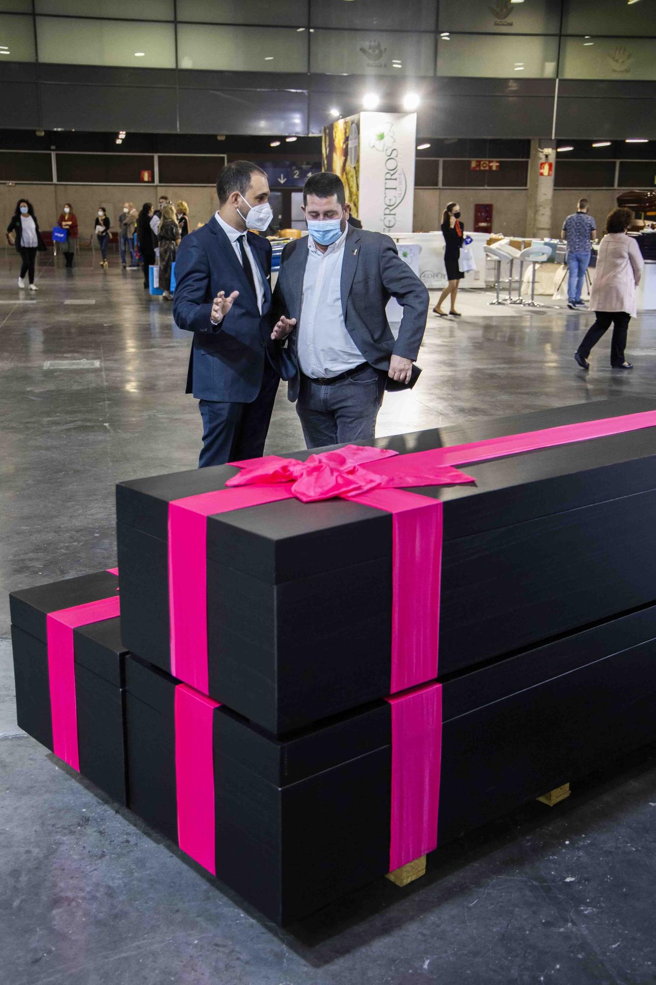 Funermostra, el escaparate del negocio del descanso eterno