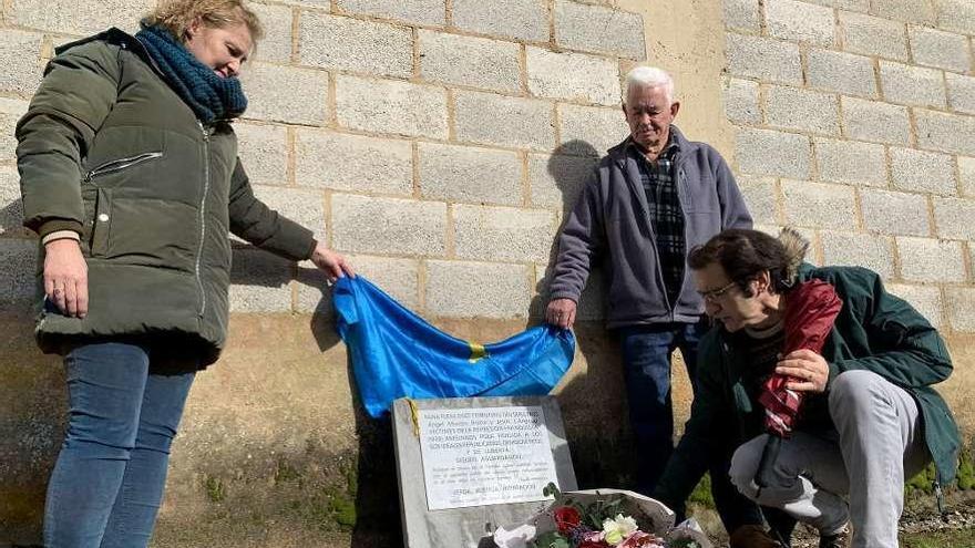 Por la izquierda, Maite Montes, José Antonio Piquero y Manuel Amago.