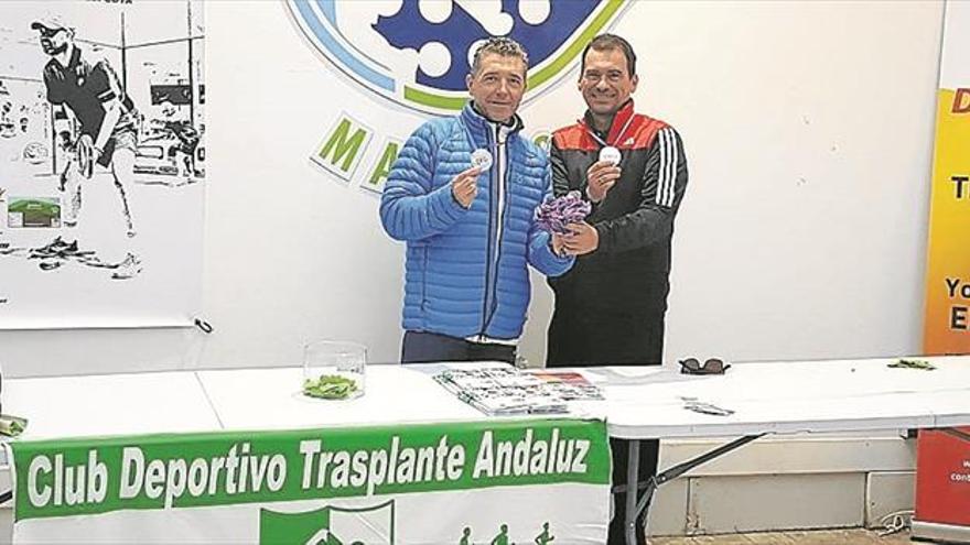 Paco Navarro gana las jornadas de pádel de Martos