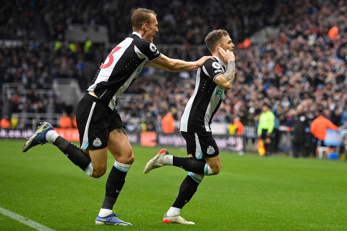 Trippier marcó su segundo gol de falta en Premier con el Newcastle | AFP