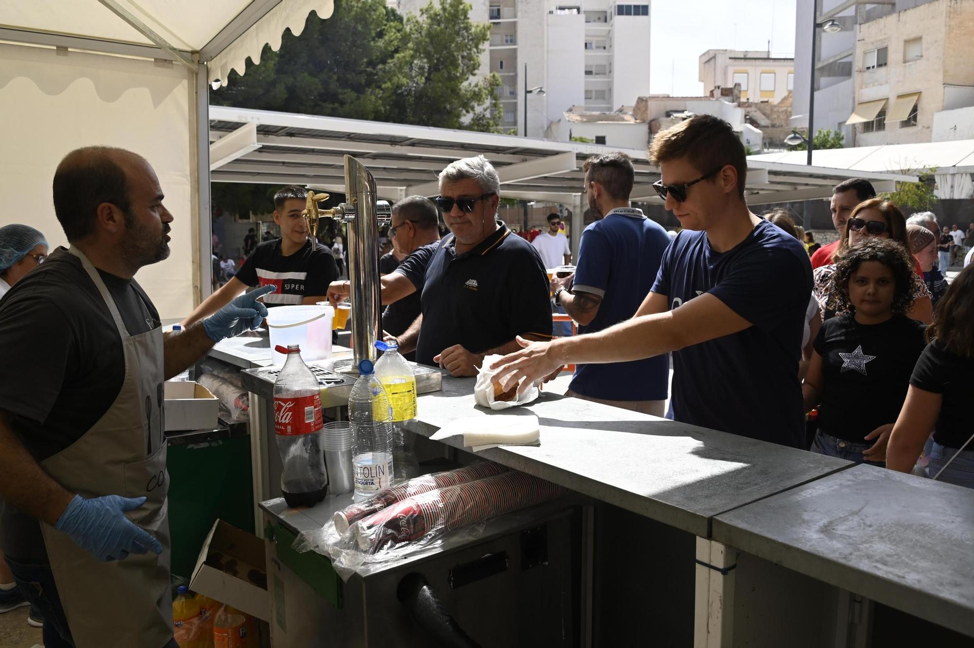 Así ha sido la fiesta de la hamburguesa en Crevillent