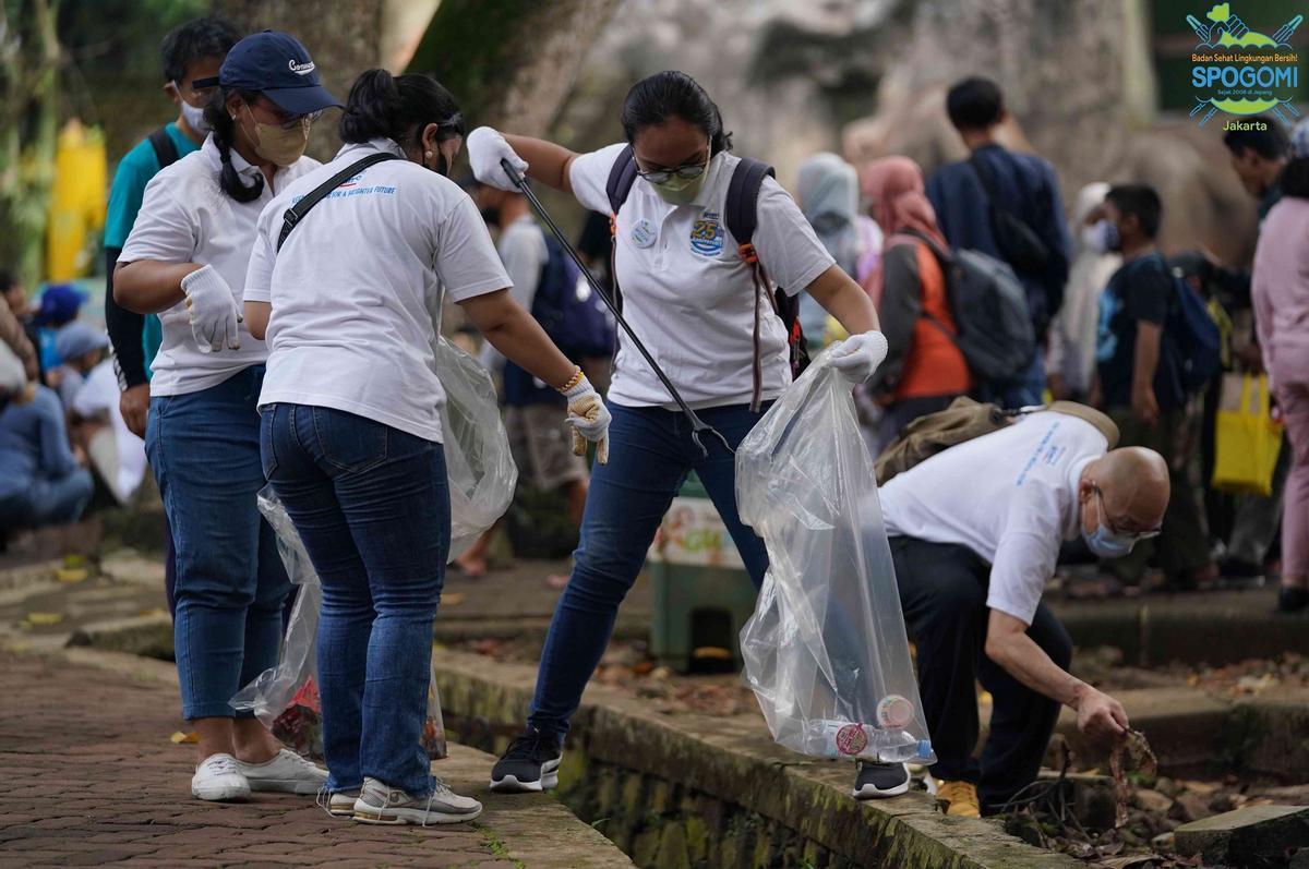 Recoger el máximo de residuos en una hora, objetivo del campeonato