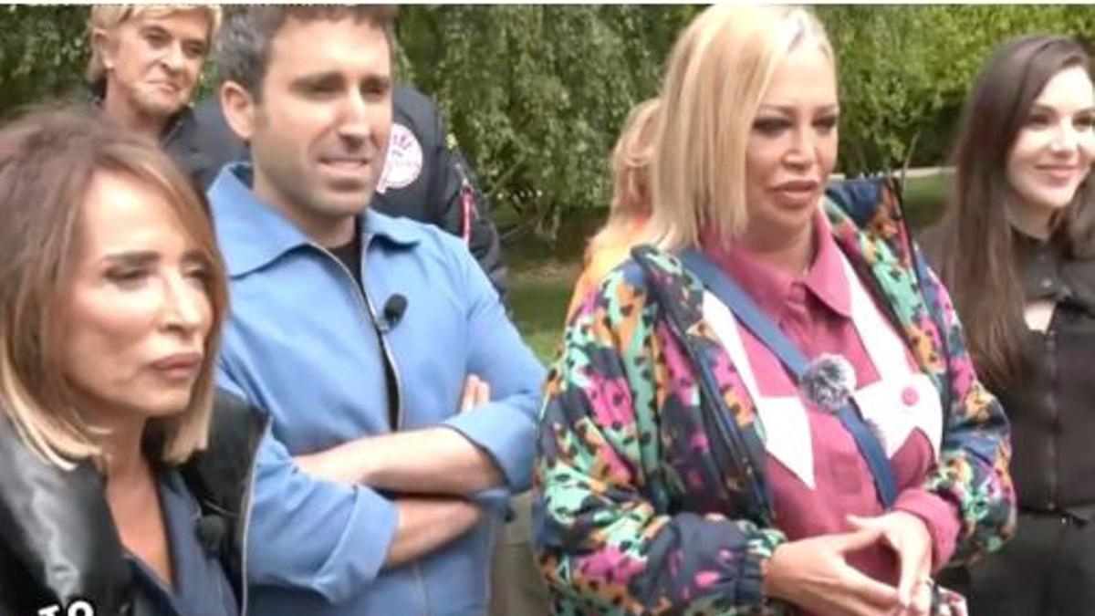 CANCELAN LA FAMILIA DE LA TELE| El accidentado estreno de La familia de la tele que pone en juego la continuidad del programa: "Sin dinero ni tarjetas de crédito"