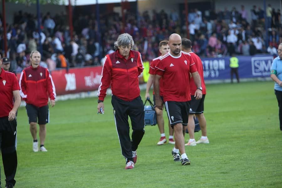 El Córdoba CF salva un punto ante el Yeclano