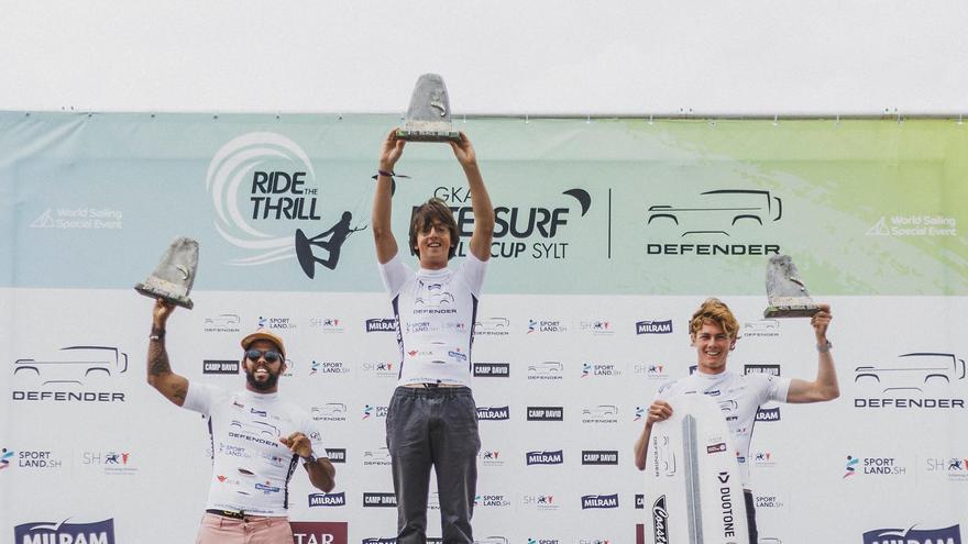 Kiko Roig Torres gana una prueba de la Copa del Mundo de kite surf